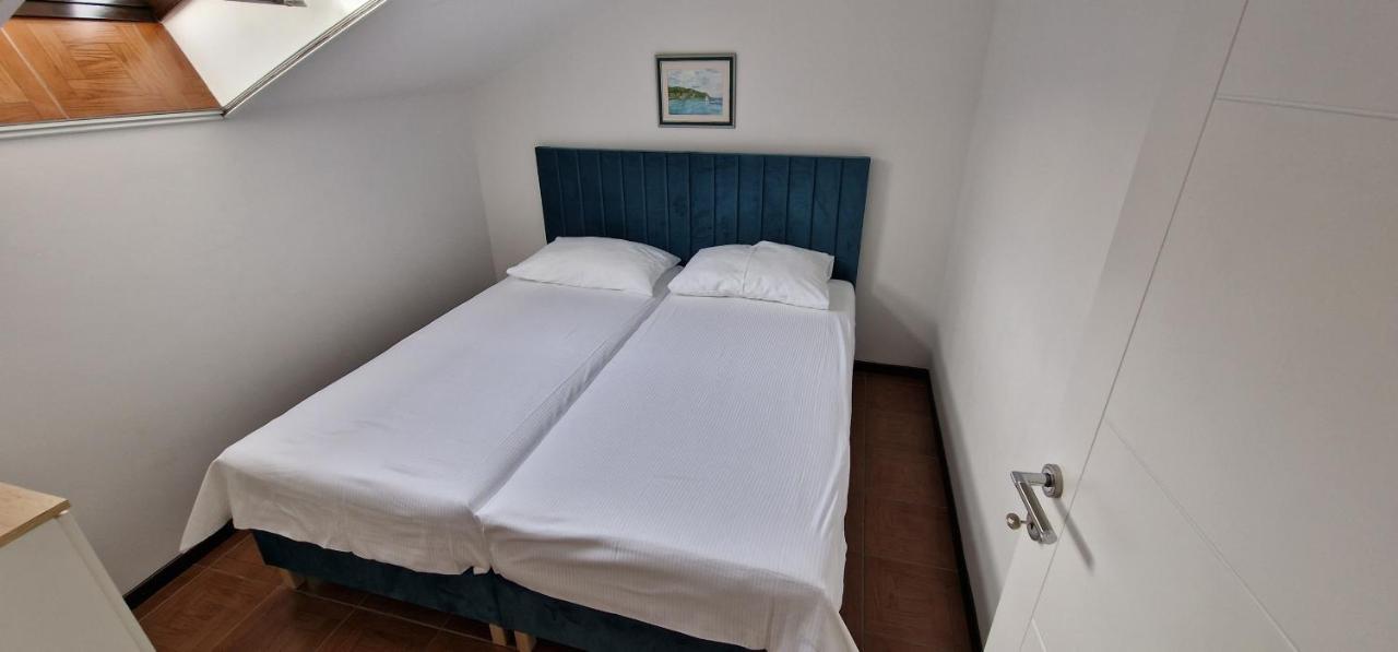 Apartmani Eladora Biograd Na Moru Extérieur photo